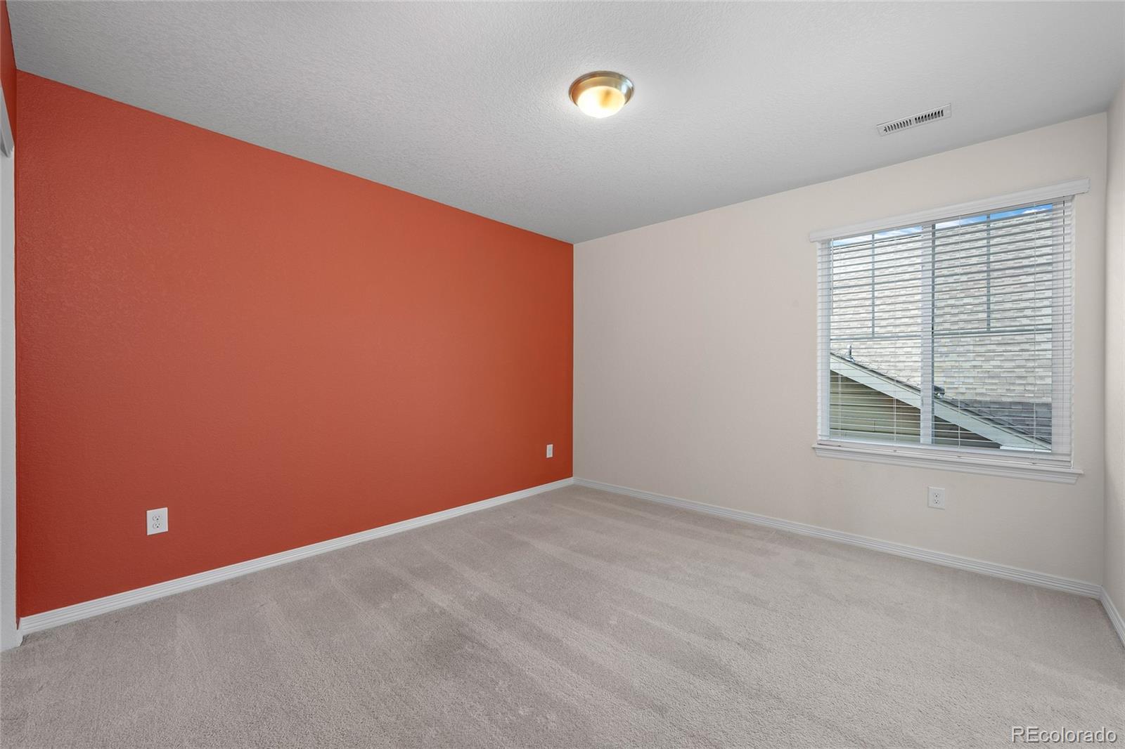 18916 W 84th Place