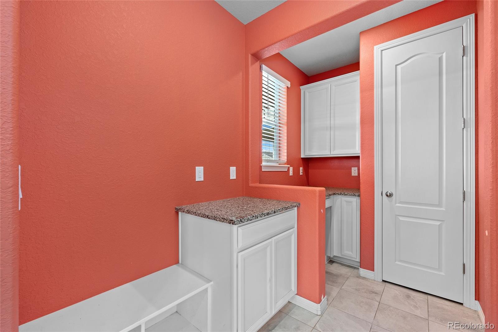 18916 W 84th Place