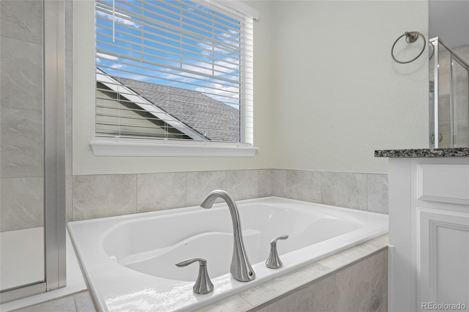 18916 W 84th Place