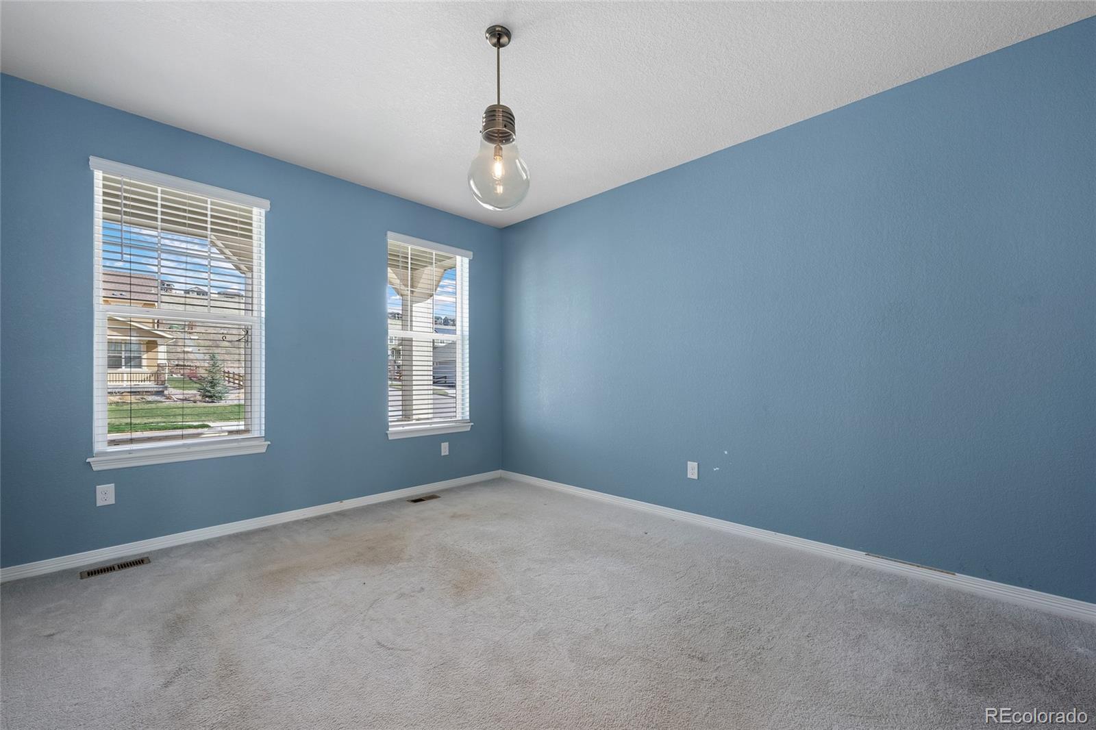18916 W 84th Place