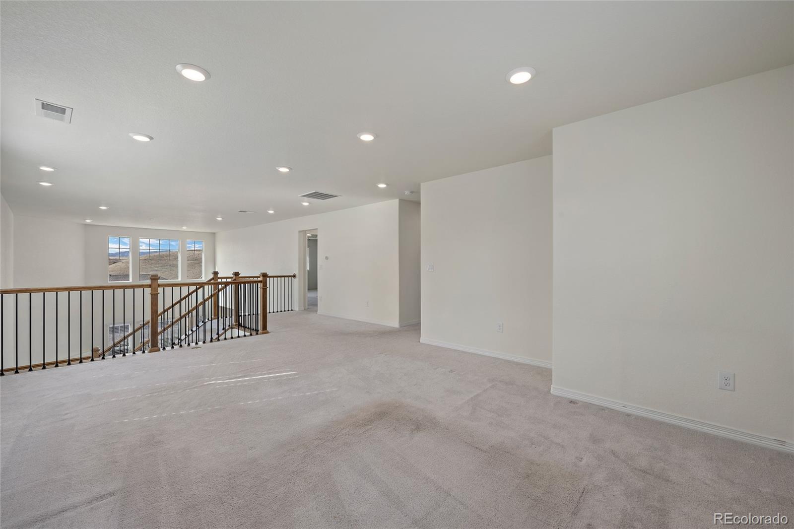 18916 W 84th Place