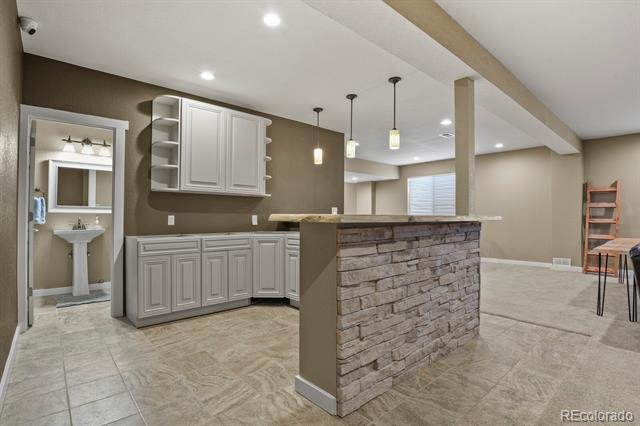 4555 Pleasant Valley Circle