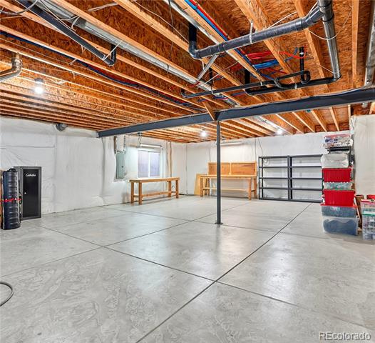 16015 Olive Street