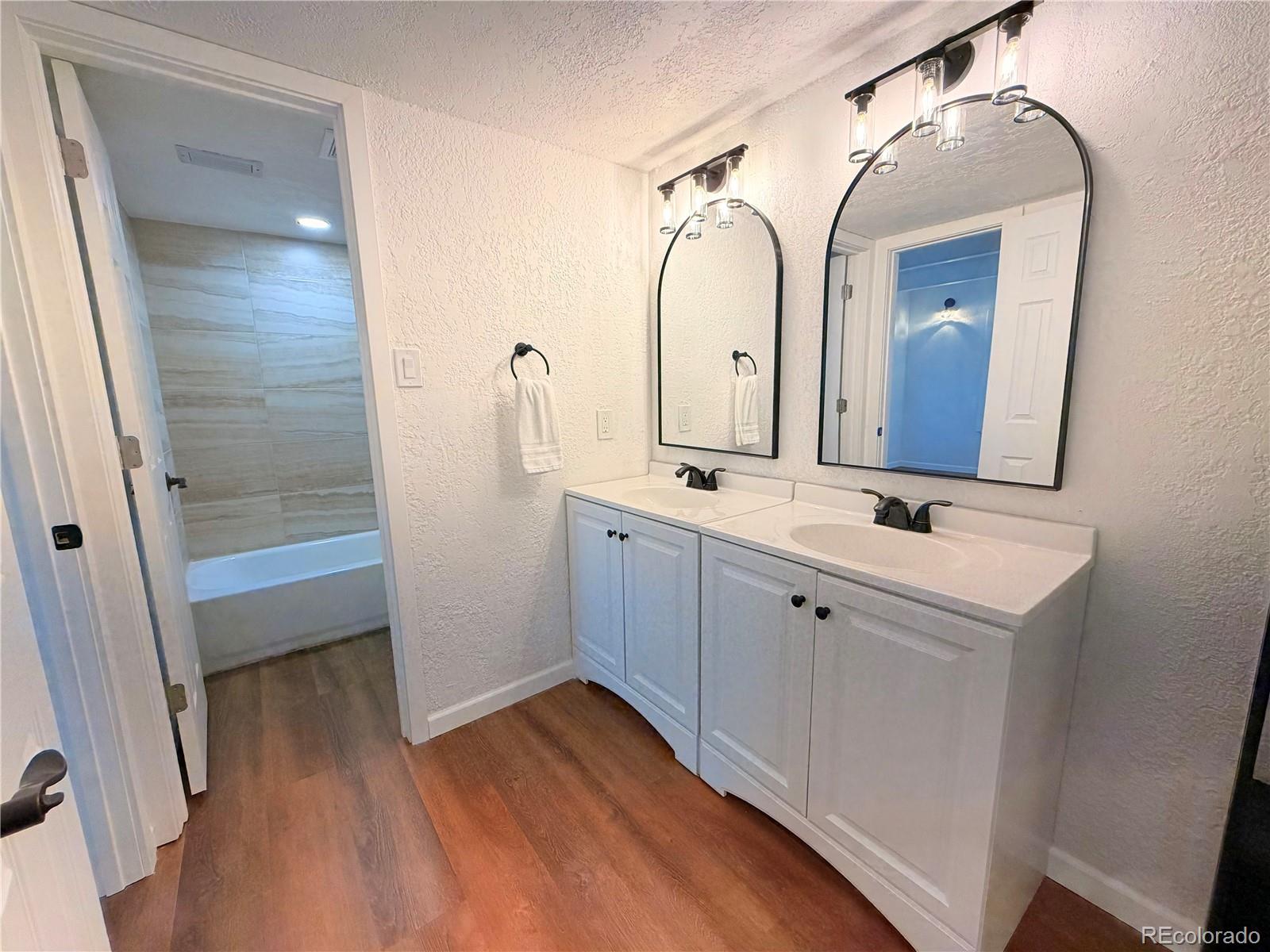 9995 E Harvard Avenue Unit: 274