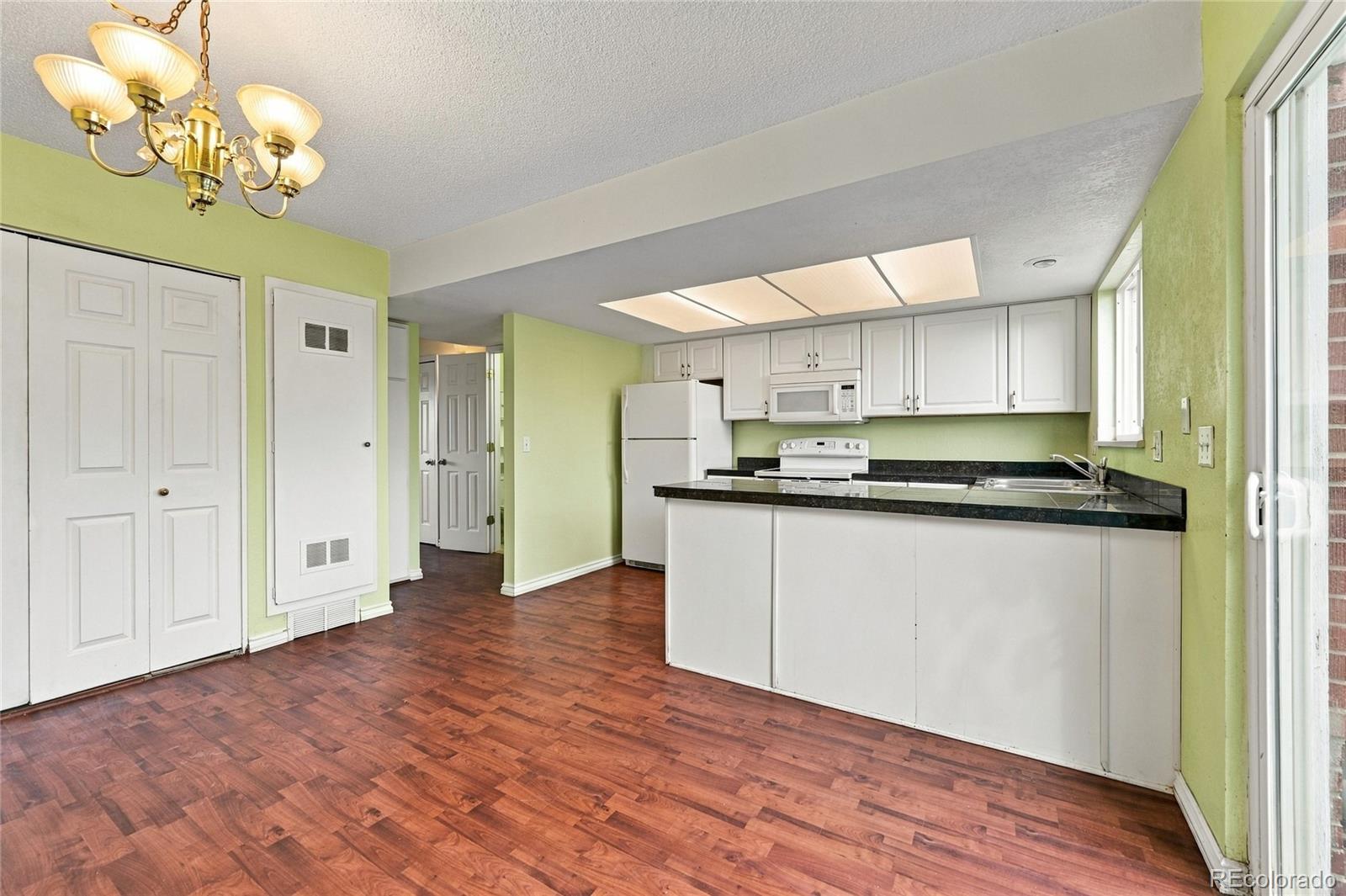 1224 W 88th Avenue