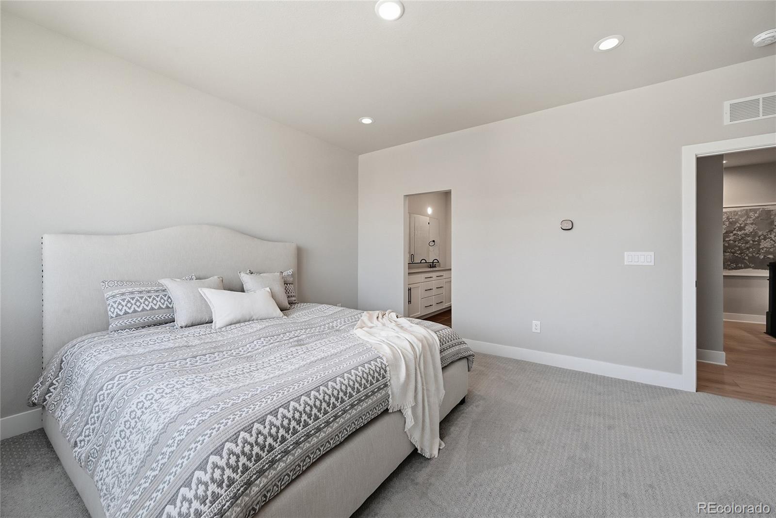 2570 Josephine Way