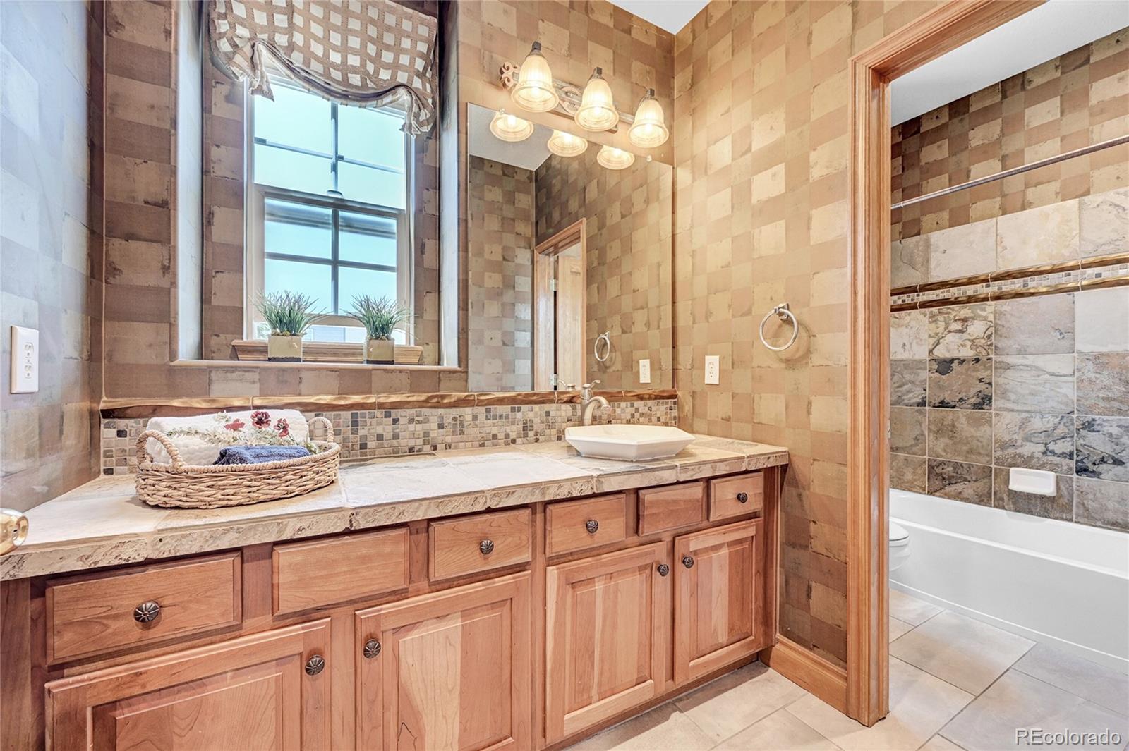 7777 E 23rd Avenue Unit: 105