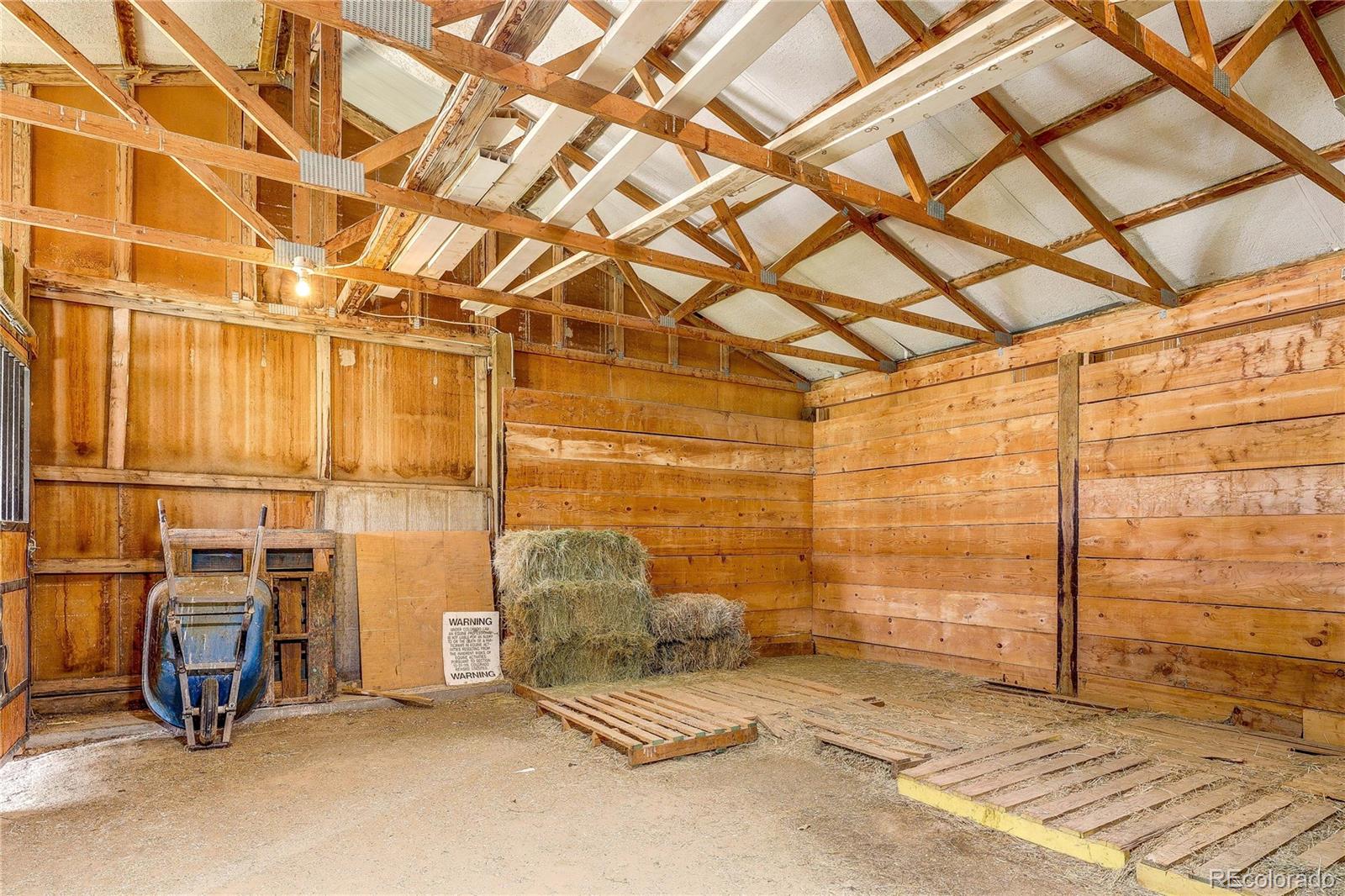 2385 Arabian Trail