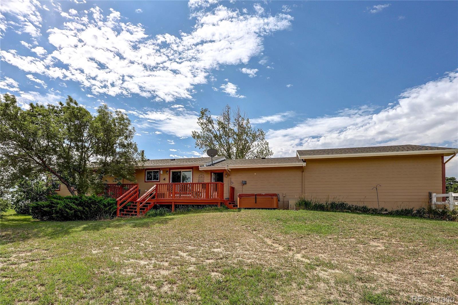 2385 Arabian Trail