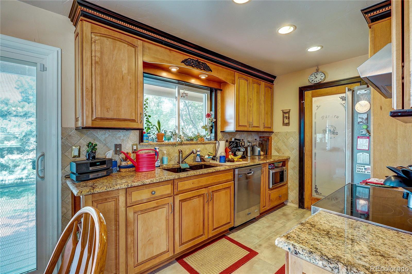 2385 Arabian Trail