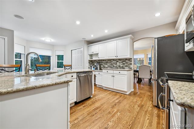 15848 Woodmeadow Court