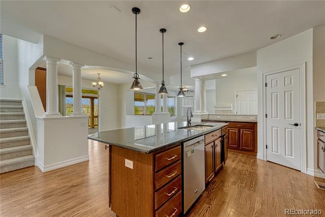 6825 Robertsdale