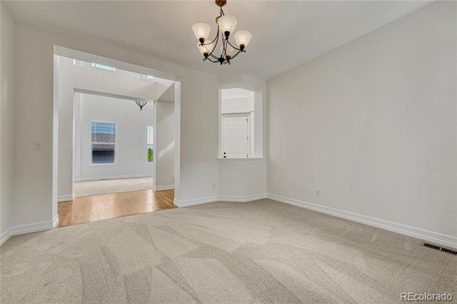 6825 Robertsdale