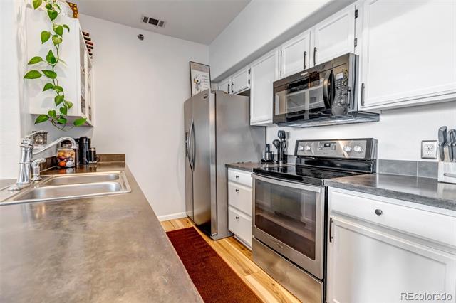 6001 Castlegate Drive Unit: A33