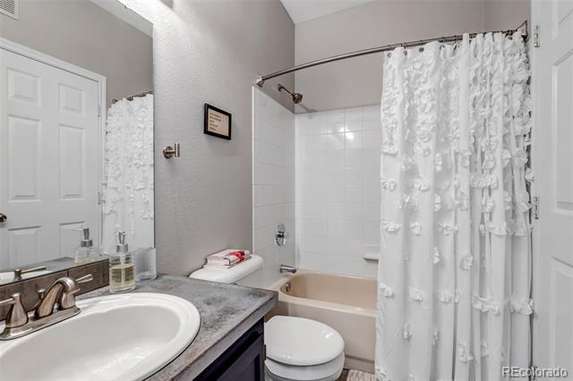 6001 Castlegate Drive Unit: A33