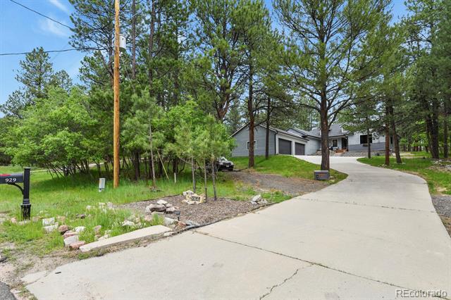 929 Tenderfoot Drive