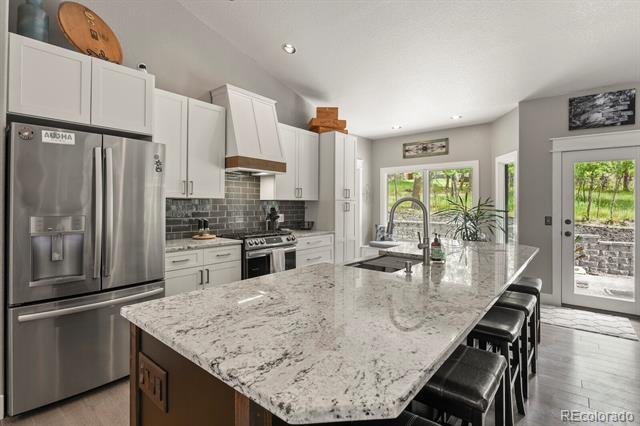 929 Tenderfoot Drive