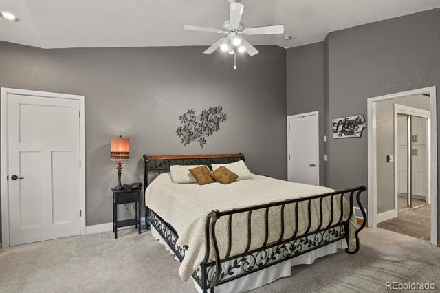 929 Tenderfoot Drive