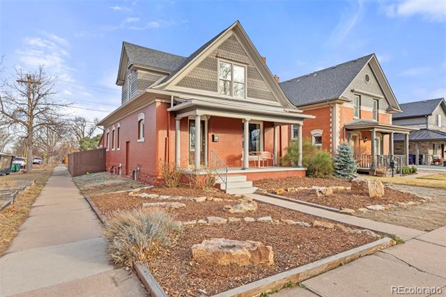 3854 Lowell Boulevard