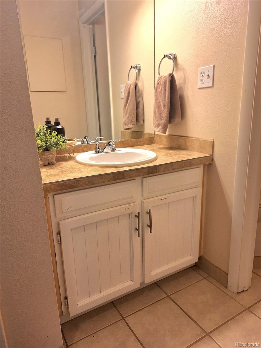 5995 E Iliff Avenue Unit: 115