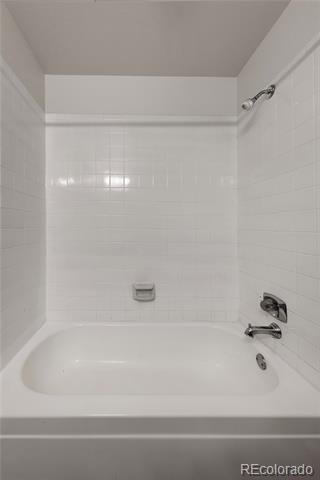 2280 S Oswego Way Unit: 305