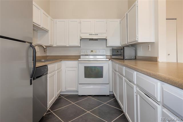 2280 S Oswego Way Unit: 305