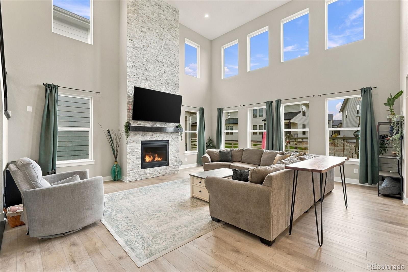 5895 Los Olivas Point