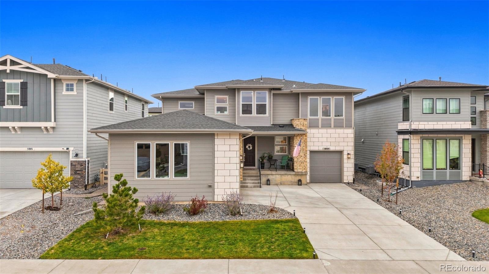5895 Los Olivas Point