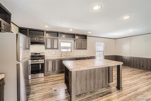 2550 W 96th Avenue