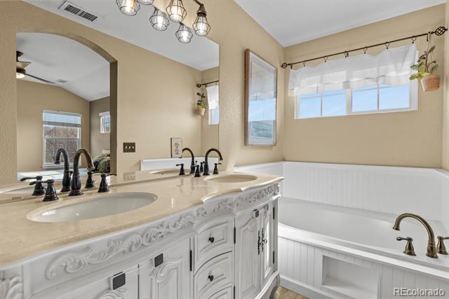 1537 Dawson Butte Way