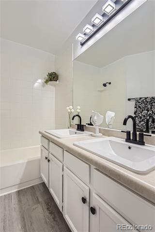 14129 E Dickinson Drive Unit: D