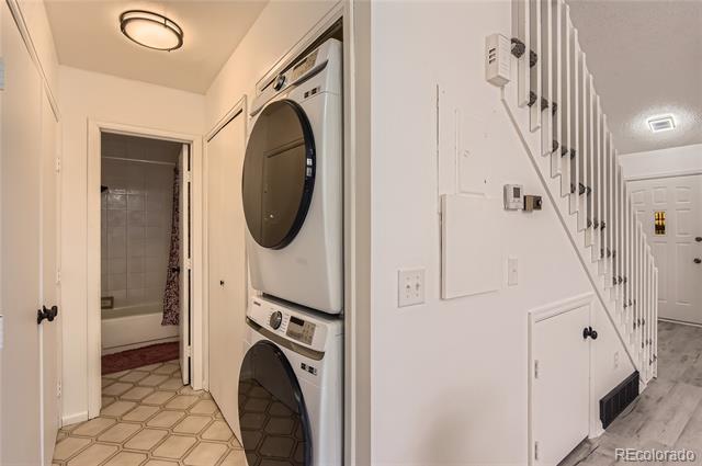 14129 E Dickinson Drive Unit: D