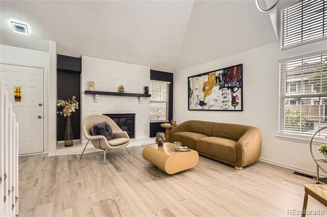 14129 E Dickinson Drive Unit: D