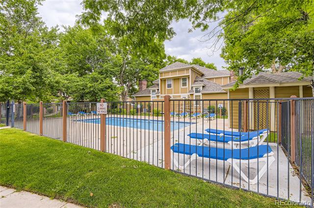14129 E Dickinson Drive Unit: D