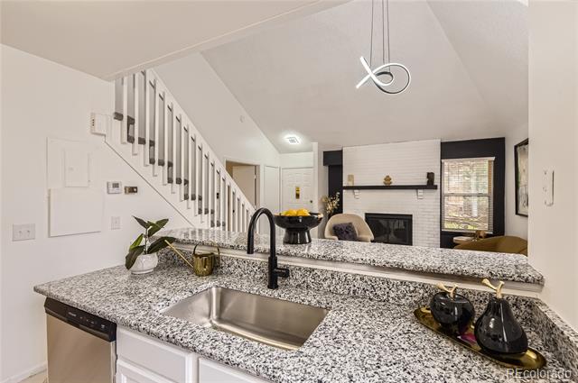 14129 E Dickinson Drive Unit: D