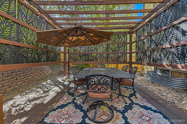 10703 Flagler Drive