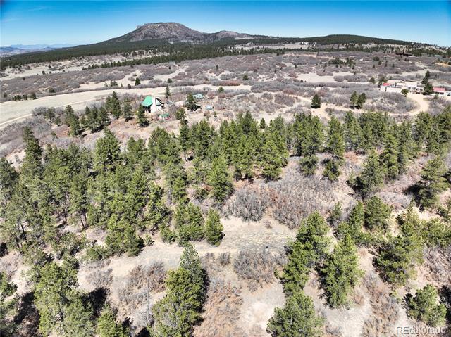 2296 Lupine Circle