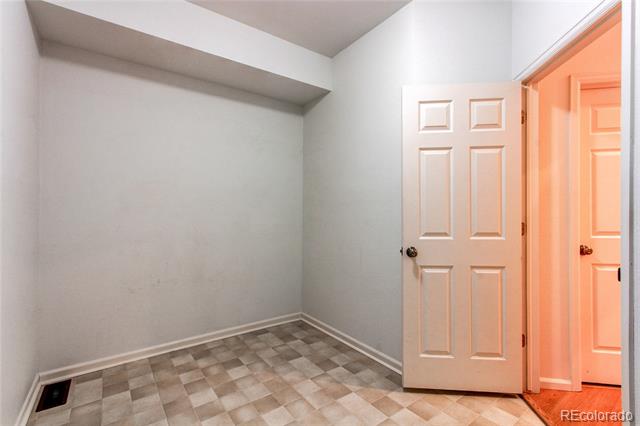 2847 Mount Royal Drive