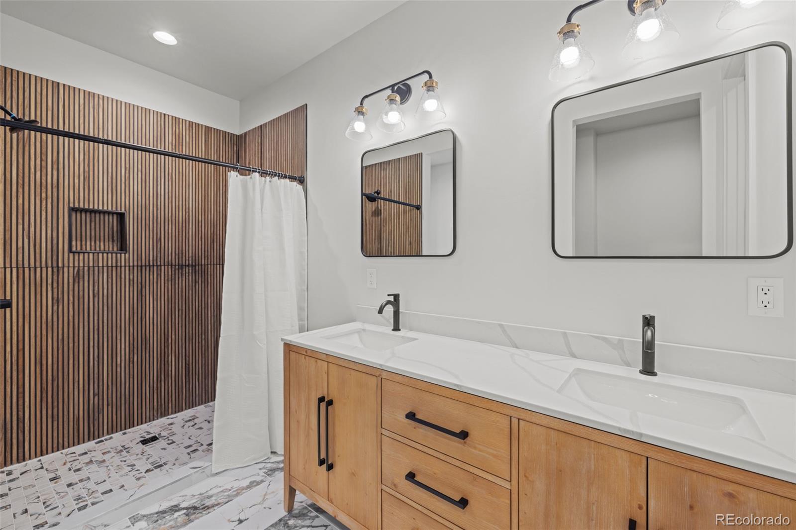 116 E 13th Street