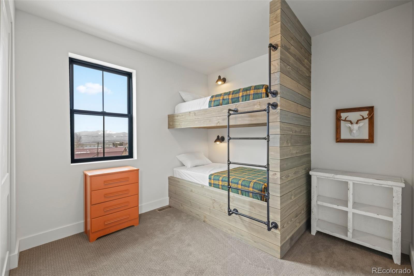 116 E 13th Street
