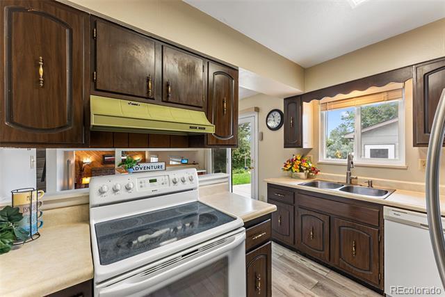 1310 Nokomis Drive