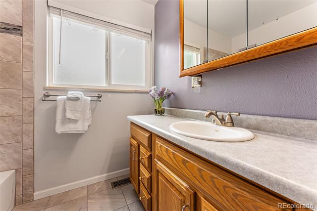 1310 Nokomis Drive