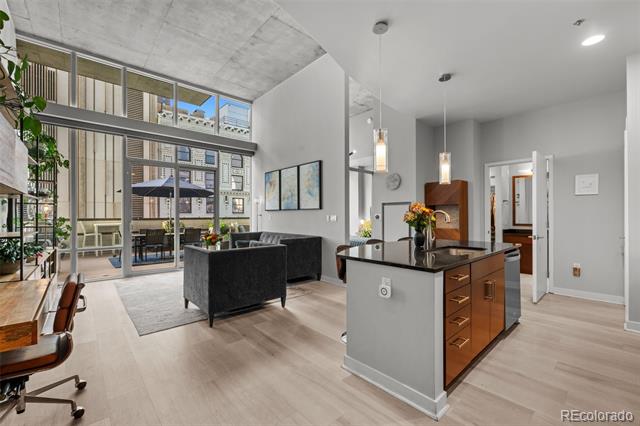891 14th Street Unit: 907