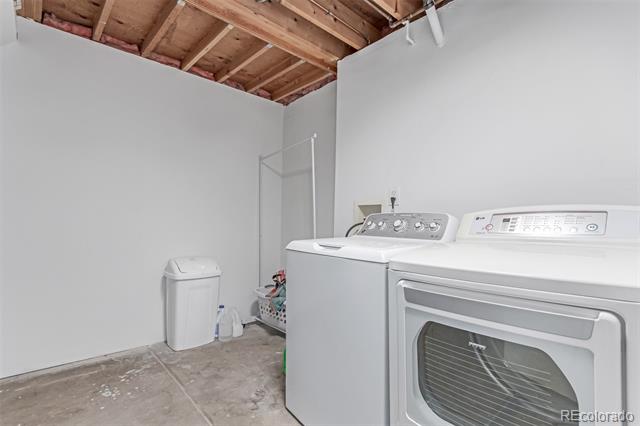 2675 S Deframe Circle