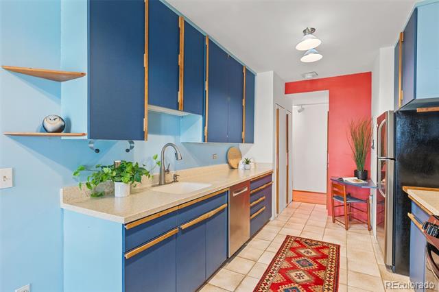 3131 E Alameda Avenue Unit: 2102