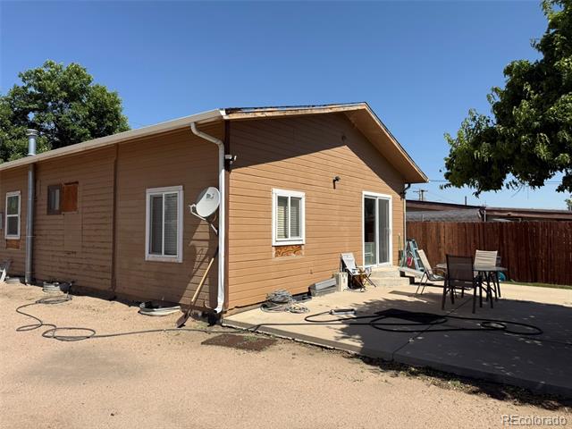 1000 Denver Avenue
