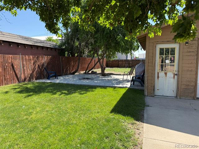 1000 Denver Avenue