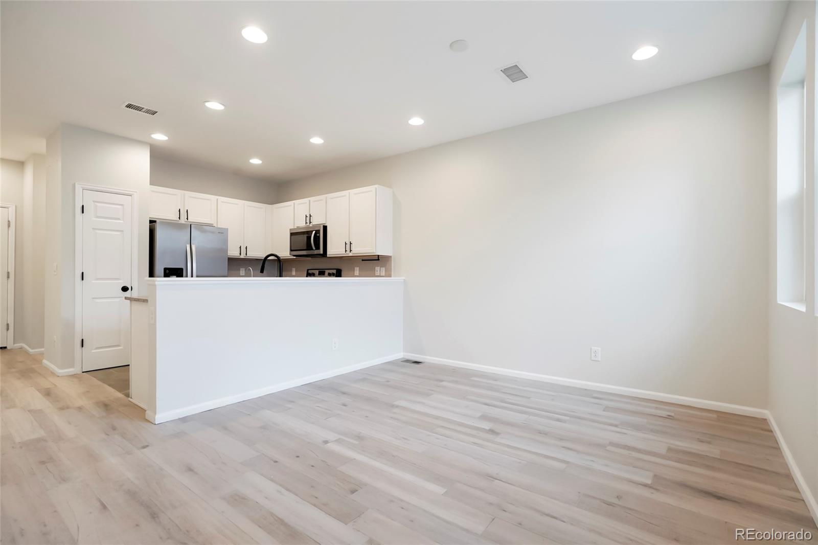 16249 E Elk Drive