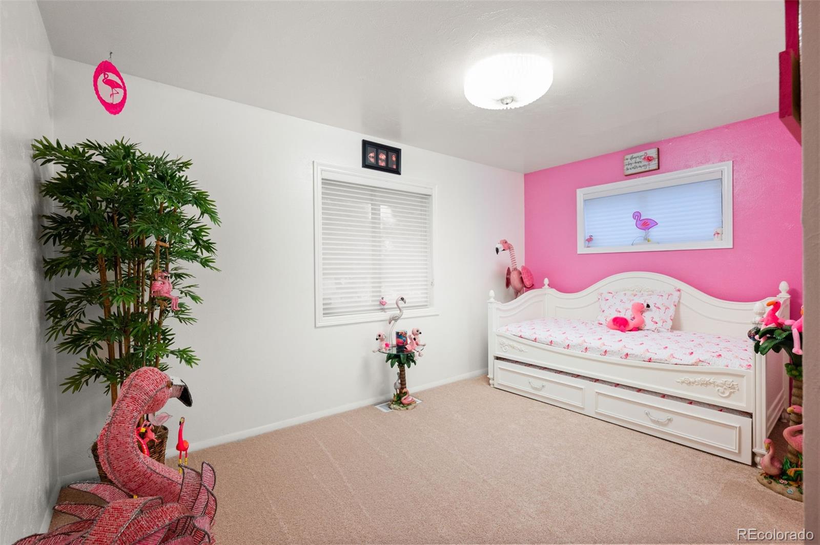 5140 E Missouri Avenue