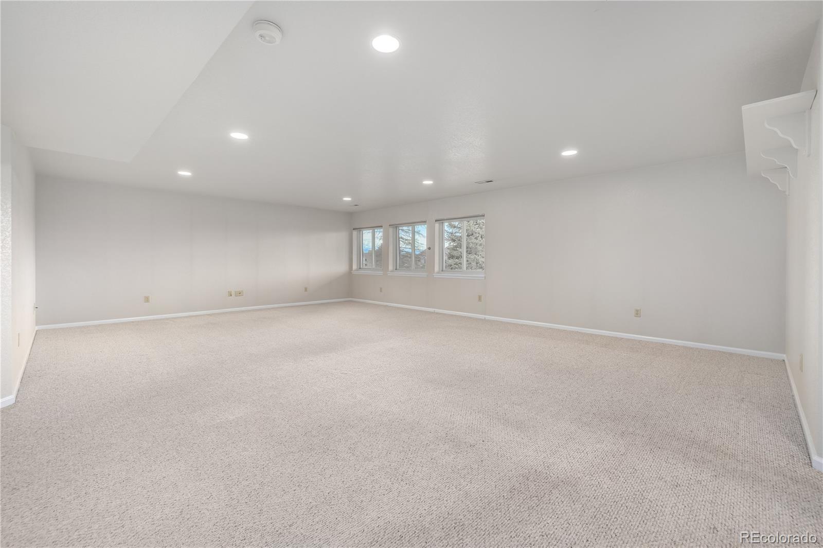 4817 W 93rd Avenue